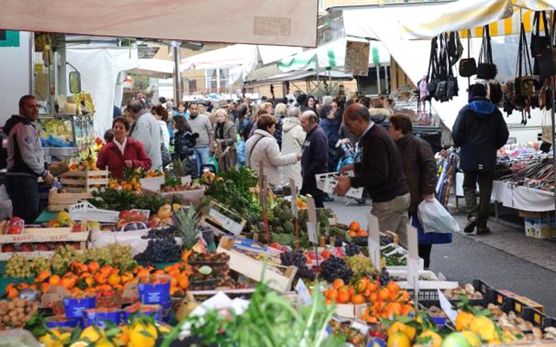 mercato settimanale3